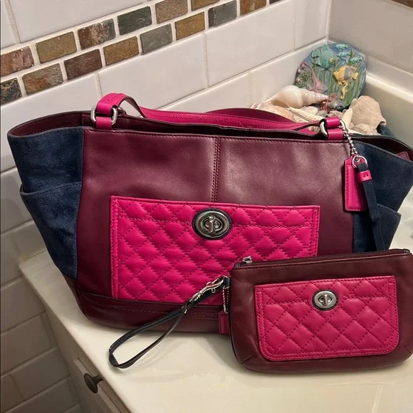 Coach | Bags | Coach Burgundy And Pink Quilted Shoulder Bag  display picture 2